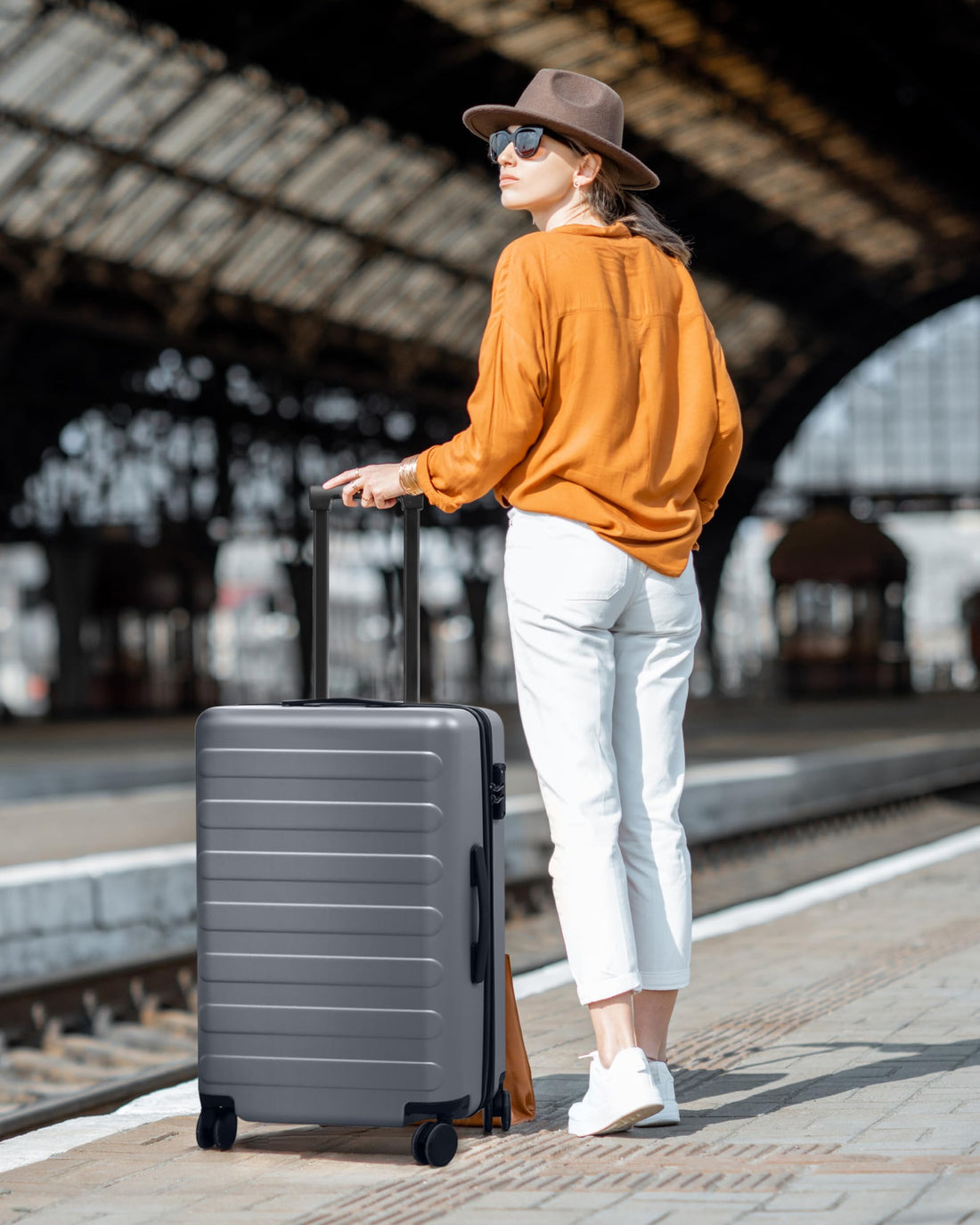 2-Piece Carry-On Luggage Set – Grey