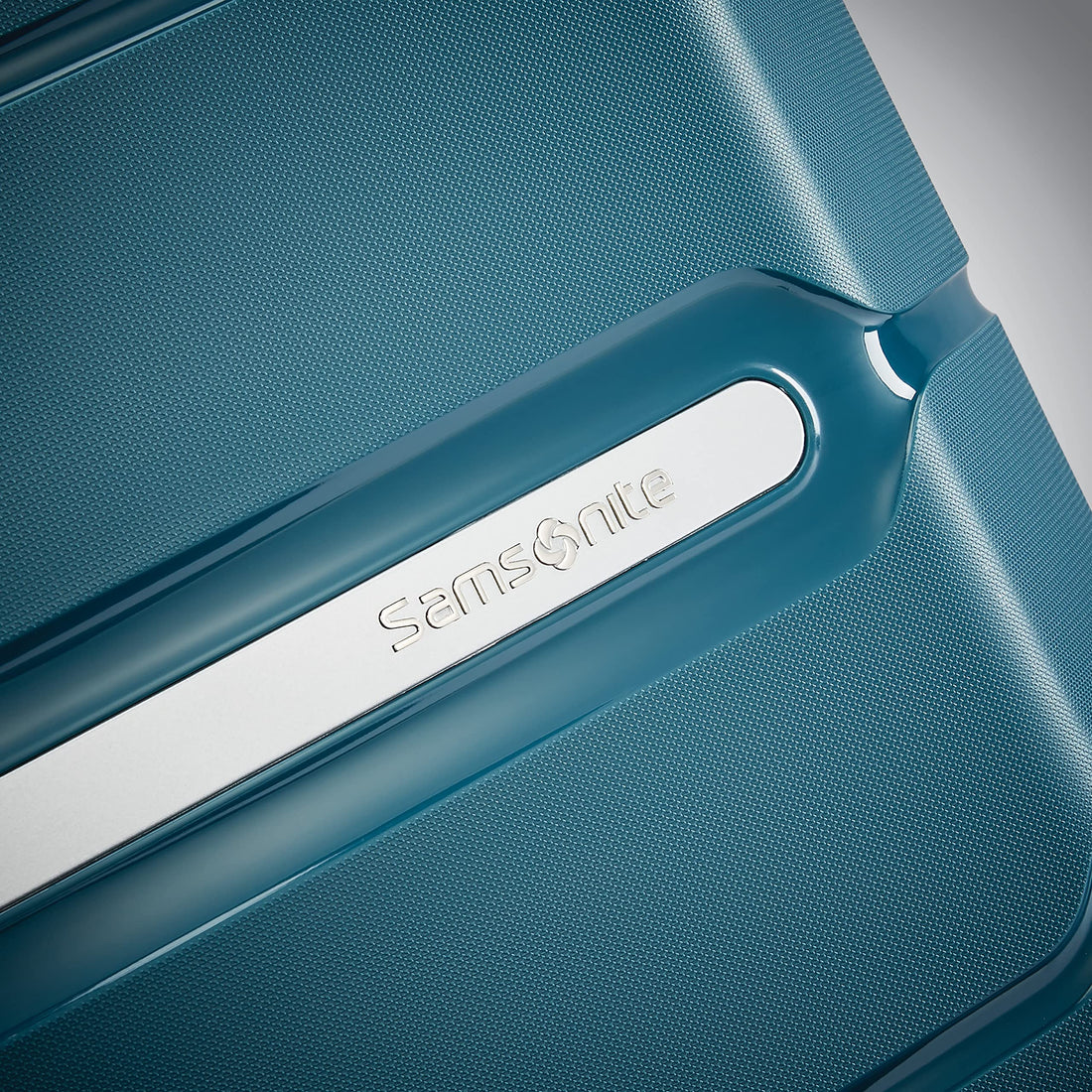 Samsonite Freeform 2-Piece Luggage